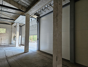 Výměna vratové soustavy na středisku v Tcuhořicích